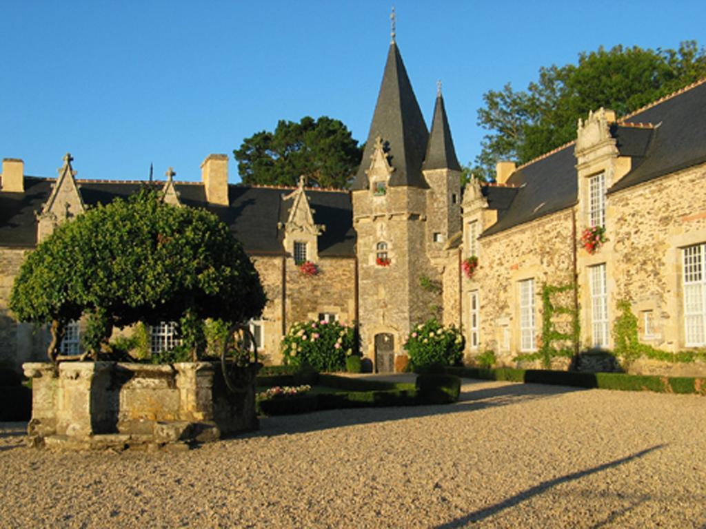 Les Locations Du Puits Bed & Breakfast โรชฟอต์อองแตร์ ภายนอก รูปภาพ