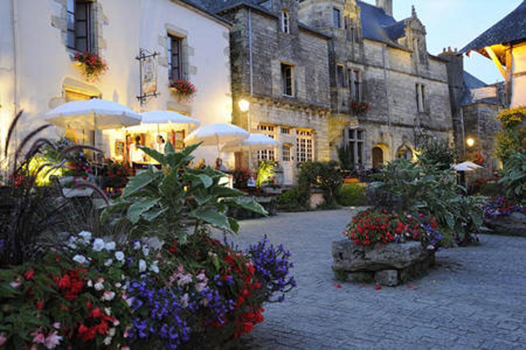 Les Locations Du Puits Bed & Breakfast โรชฟอต์อองแตร์ ภายนอก รูปภาพ