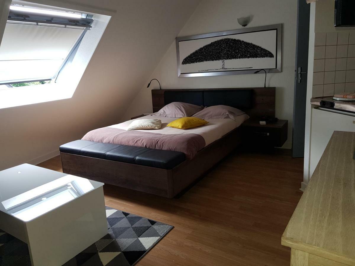 Les Locations Du Puits Bed & Breakfast โรชฟอต์อองแตร์ ภายนอก รูปภาพ